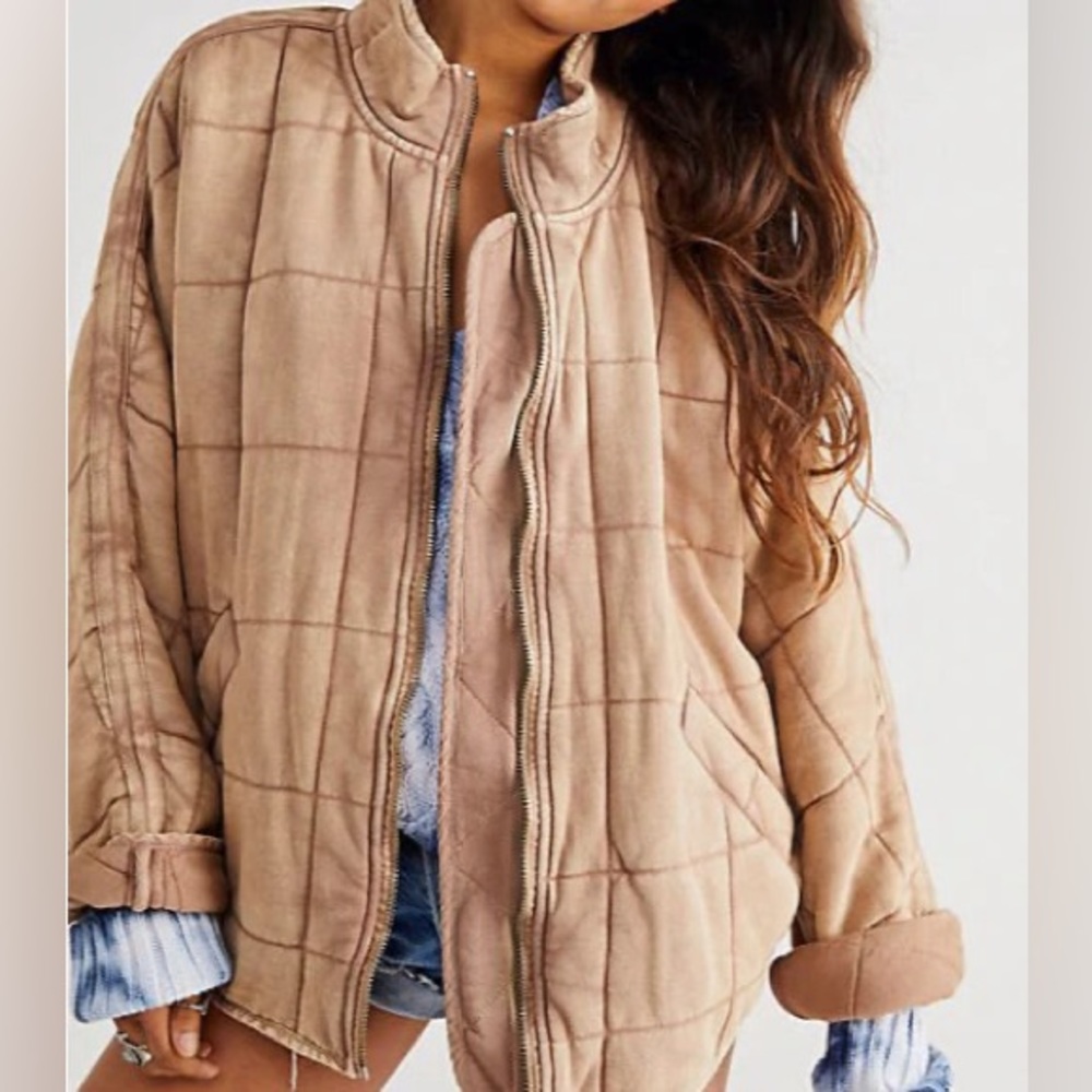 Free People Dolman Quilted Knot Jacket in Champagne Diamonds XS - Picture 1 of 7